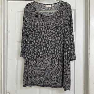 Belle by Kim Gravel Women's Top Sz 1X Hi-Lo Animal Print
